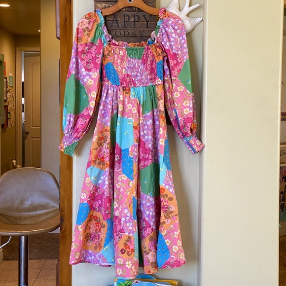 SPELL & THE GYPSY COLLECTIVE FREDA SHIRRED MIDI DRESS IN LOLLY - Picture 12 of 16